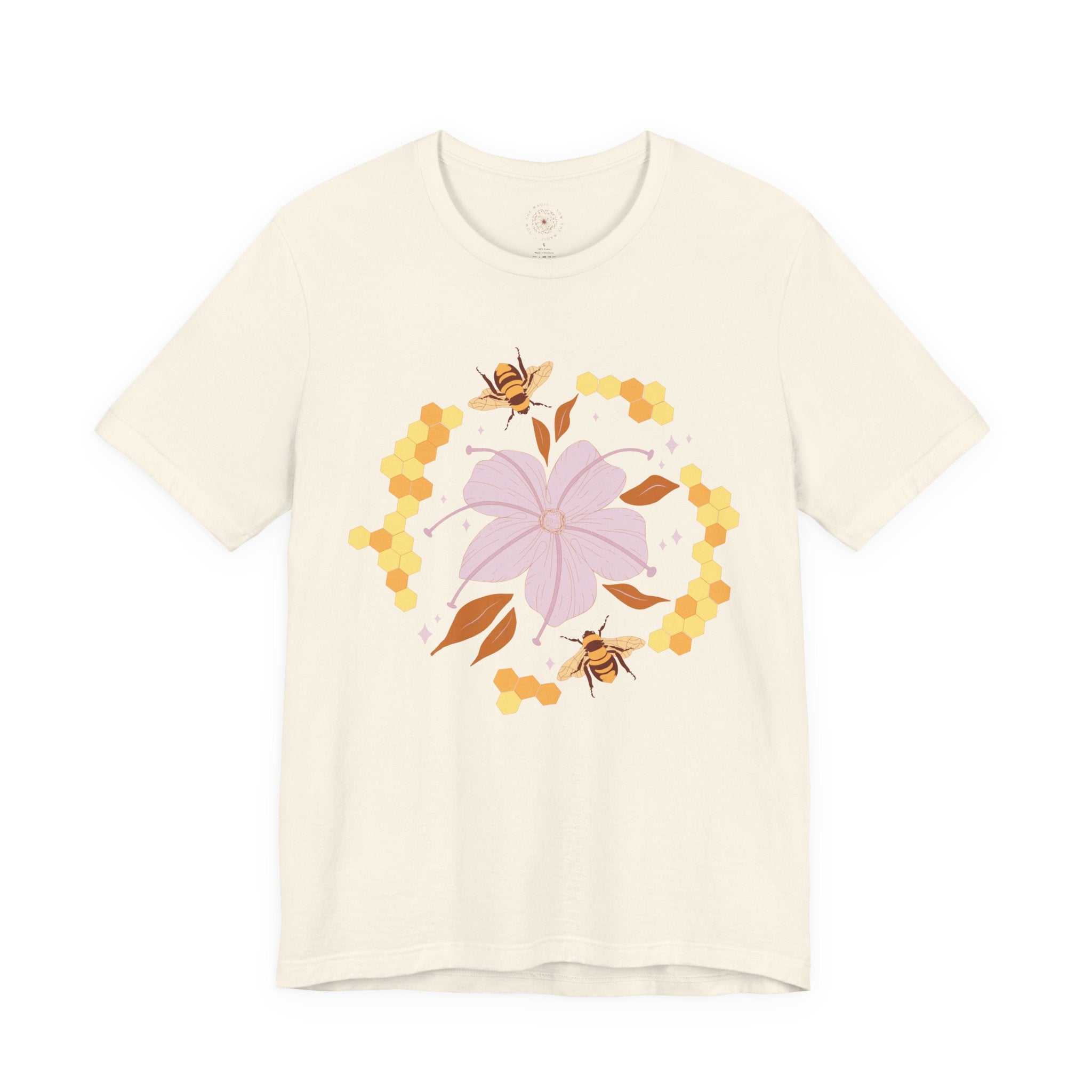 🐝 Floral Bee Unisex Graphic Tee – Botanical Nature Lover Shirt