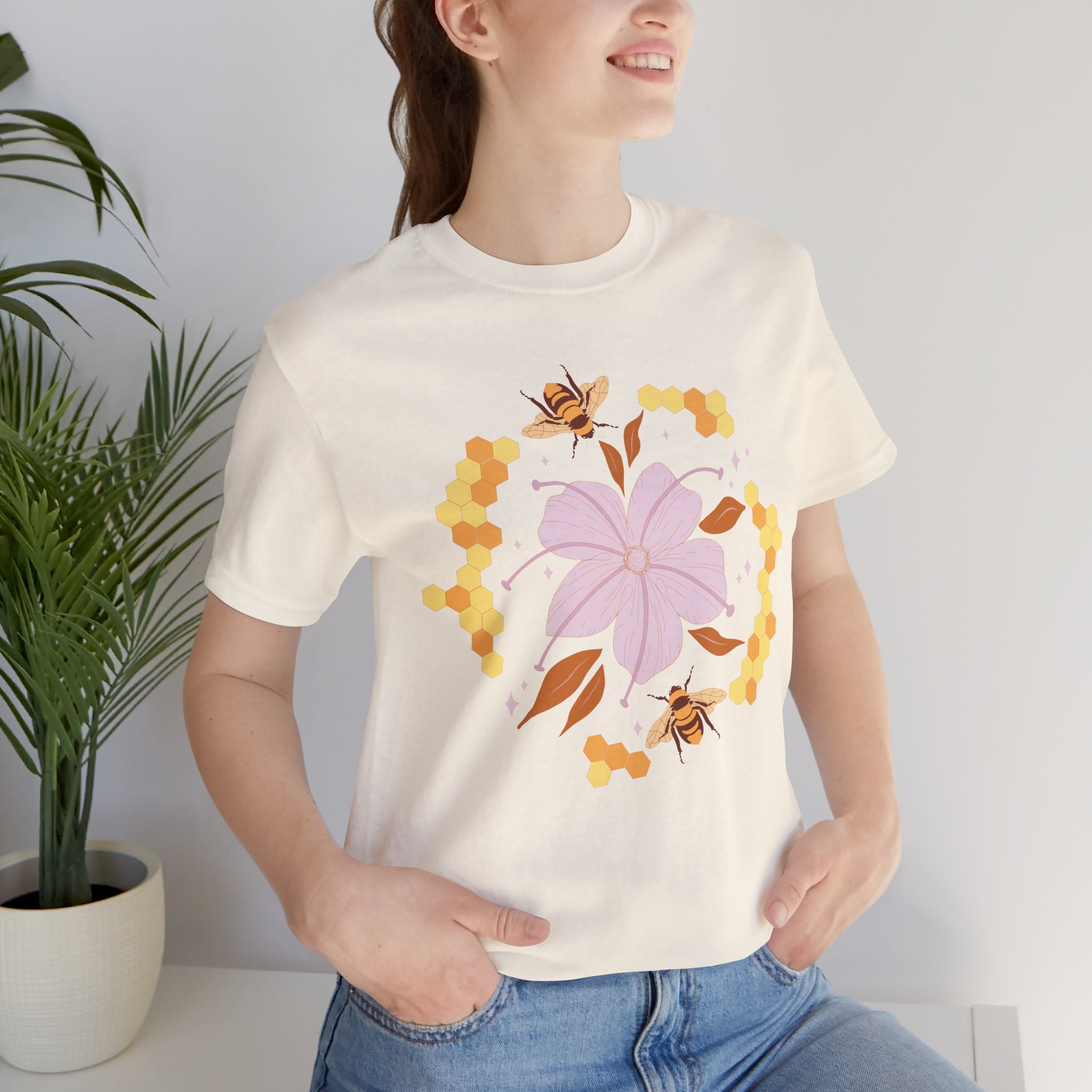 🐝 Floral Bee Unisex Graphic Tee – Botanical Nature Lover Shirt